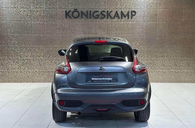 Gebraucht Nissan Juke Acenta 116 PS (85 kW) 2017 Grau SUV