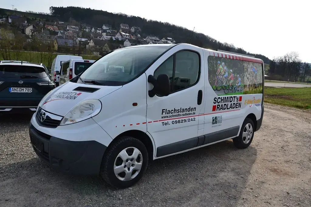 Używany Opel Vivaro 90 KM (66 kW) 2014 Biały Minivan