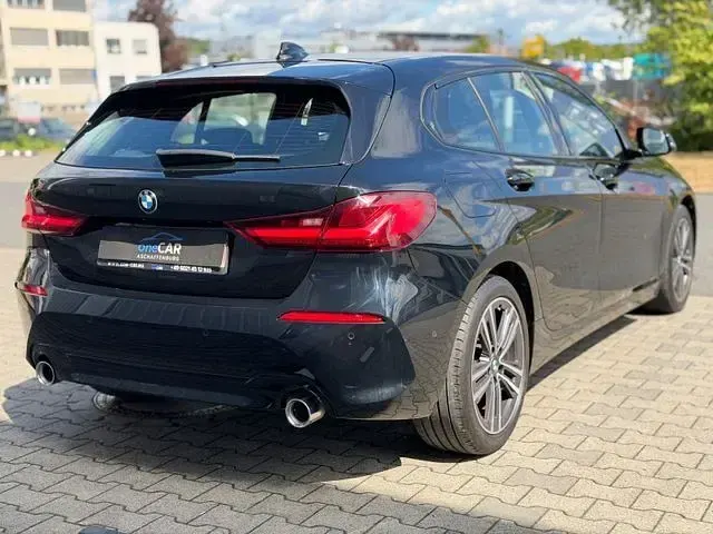 Gebraucht BMW 118 M Sport 150 PS (110 kW) 2022 Schwarz Limousine
