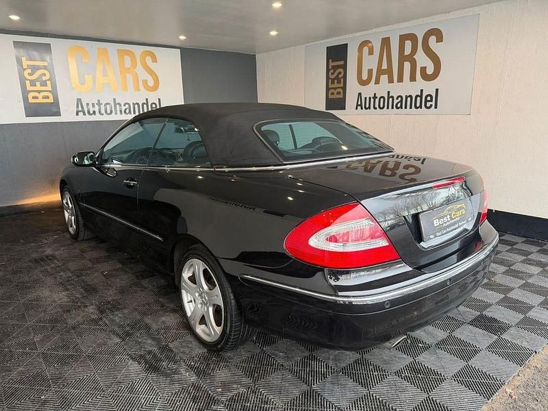 Gebraucht Mercedes CLK200 Edition 163 PS (119 kW) 2004 Schwarz Cabrio