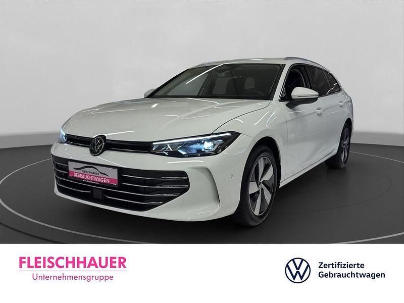 Gebraucht VW Passat Business 150 PS (110 kW) 2025 Weiss Kombi