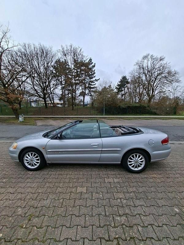 Gebraucht Chrysler Sebring Cabriolet 203 PS (149 kW) 2001 Silber Cabrio