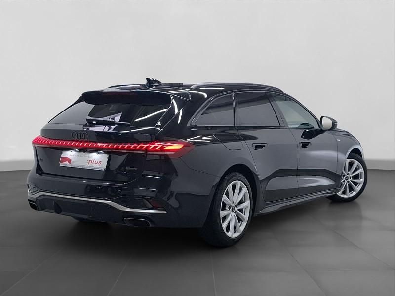 Gebraucht Audi A5 S-Line 204 PS (150 kW) 2025 Schwarz Kombi