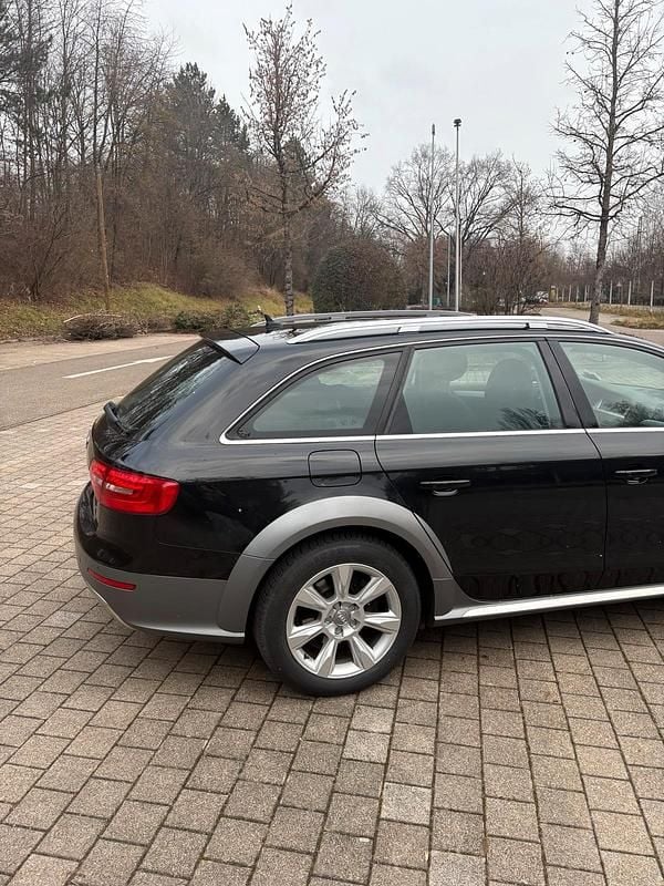 Gebraucht Audi A4 Allroad 190 PS (139 kW) 2017 Schwarz Kombi