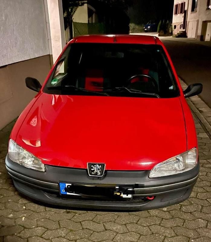 Rot Gebraucht 1998 Peugeot 106 Kleinwagen | 1.200 € (Fairer Preis) - Bild 1/4