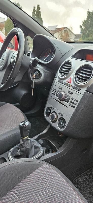 Gebraucht Opel Corsa Catch Me 90 PS (66 kW) 2007 Grau Limousine