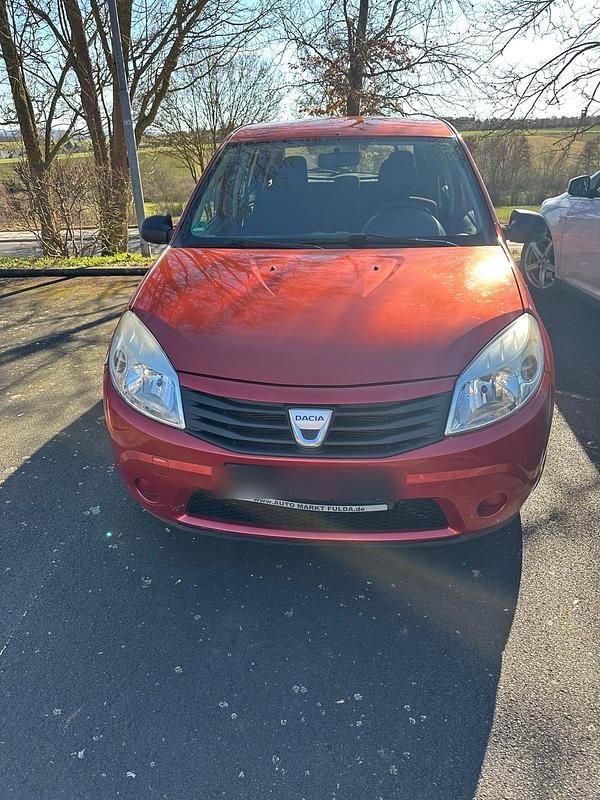 Gebraucht Dacia Sandero 100 PS (73 kW) 2010 Rot Kleinwagen