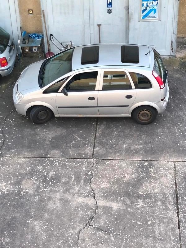 Gebraucht Opel Corsa 87 PS (63 kW) 2004 Silber Kleinwagen