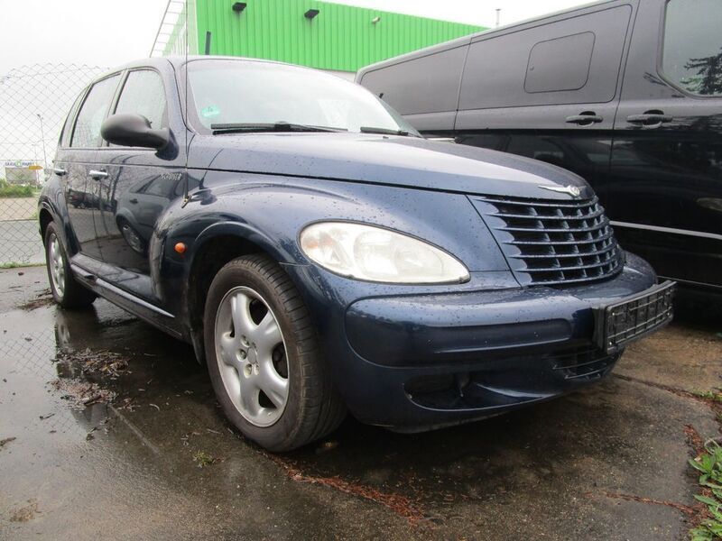 Blau Gebraucht 2002 Chrysler PT Cruiser Clasic Limousine | 1.000 € (Fairer Preis) - Bild 1/4