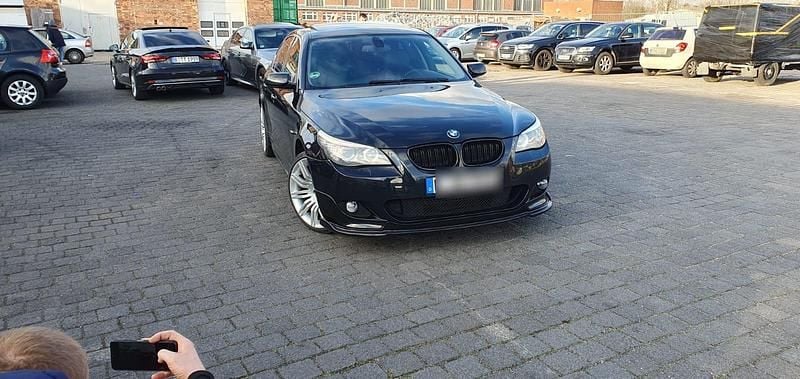 Gebraucht 2009 BMW 525 M Sport Limousine | 9.700 € (Fairer Preis) - Bild 1/4