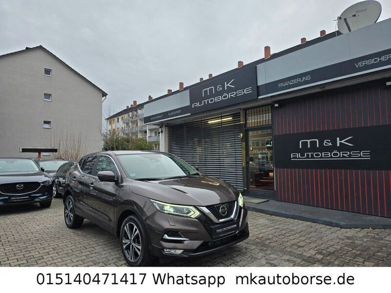 Braun Gebraucht 2018 Nissan Qashqai N-Connecta SUV | 14.900 € (Fairer Preis) - Bild 1/4