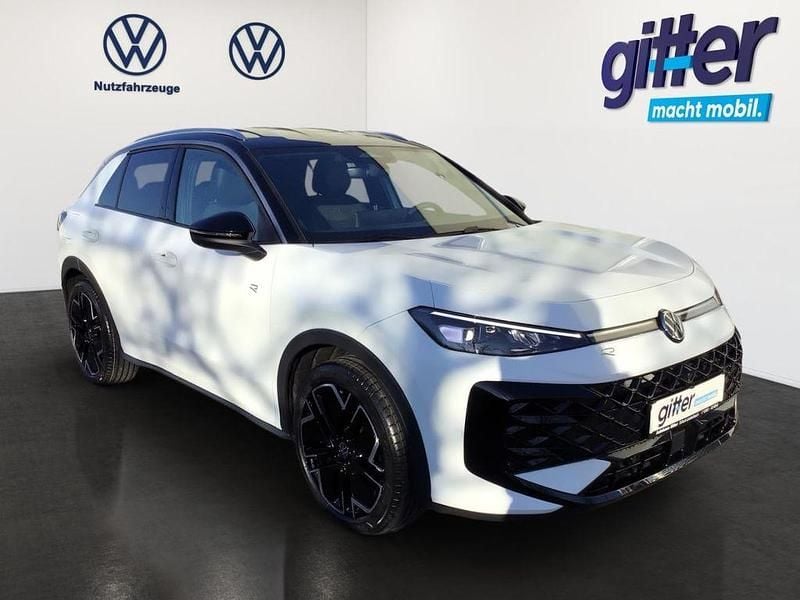 Neu VW T-Roc R-line 150 PS (110 kW) 2026 Weiß SUV