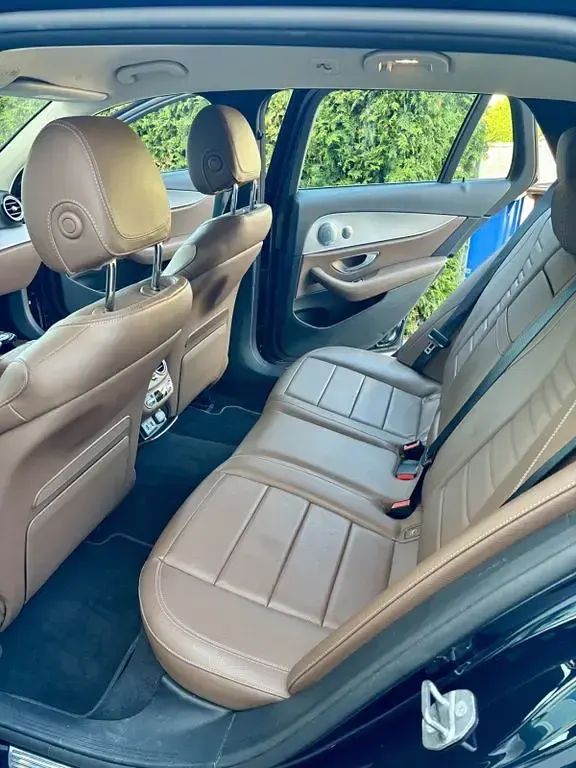Gebraucht Mercedes E200 184 PS (135 kW) 2017 Grün Limousine