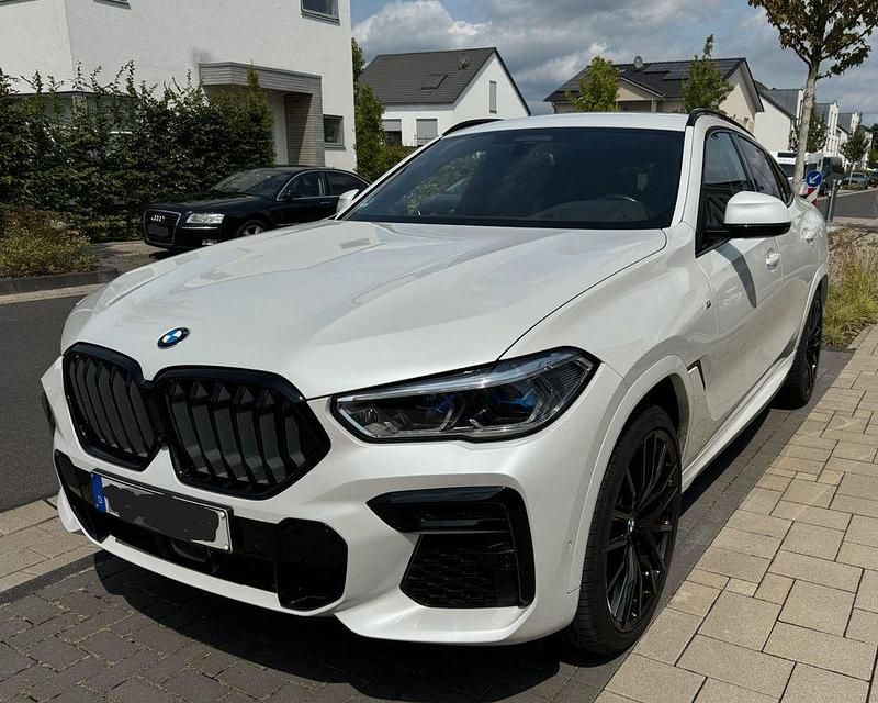 Second-hand BMW X6 Efficient Dynamics 286 CP (210 kW) 2022 Alb SUV