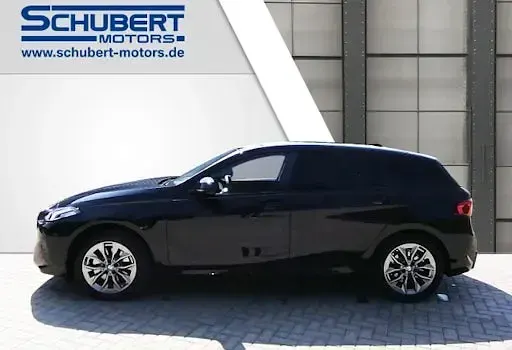 Gebraucht BMW 116 Performance 122 PS (89 kW) 2025 Schwarz Kleinwagen