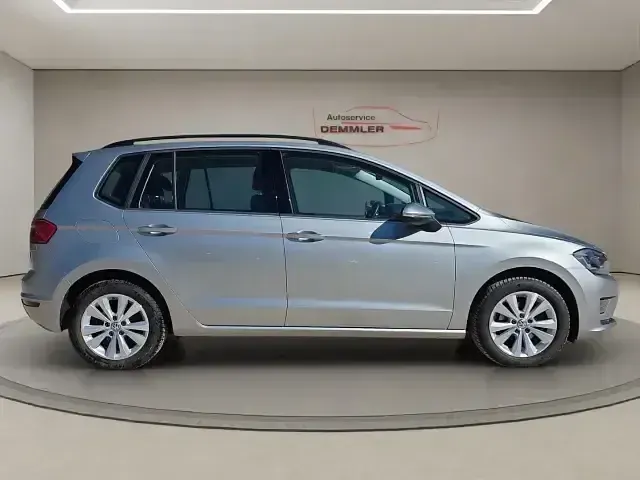 Second-hand VW Golf VII 86 CP (63 kW) 2015 Argintiu