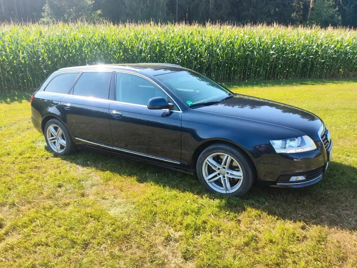 Gebraucht Audi A6 290 PS (213 kW) 2011 Blau Kombi