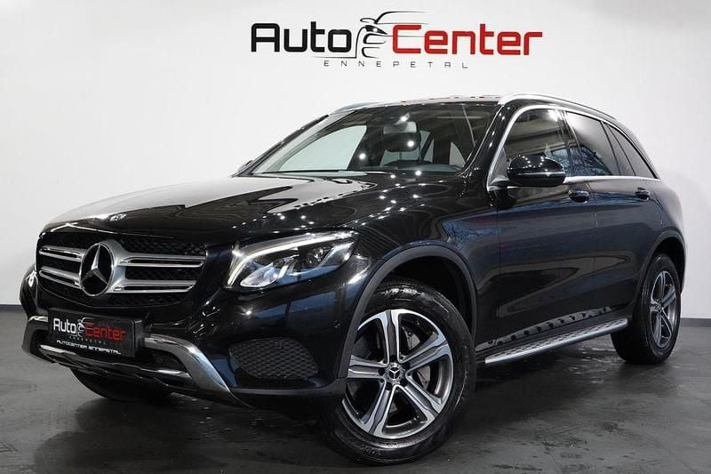Obsidianschwarz Gebraucht 2018 Mercedes GLC250 SUV | 29.990 € (Etwas zu teuer) - Bild 1/4
