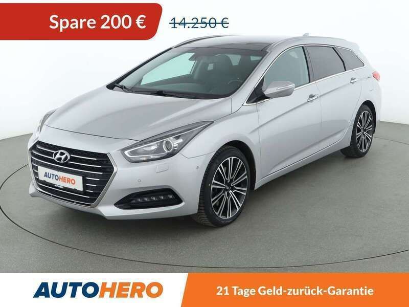 Silber Gebraucht 2017 Hyundai i40 Premium Kombi | 14.050 € (Fairer Preis) - Bild 1/3