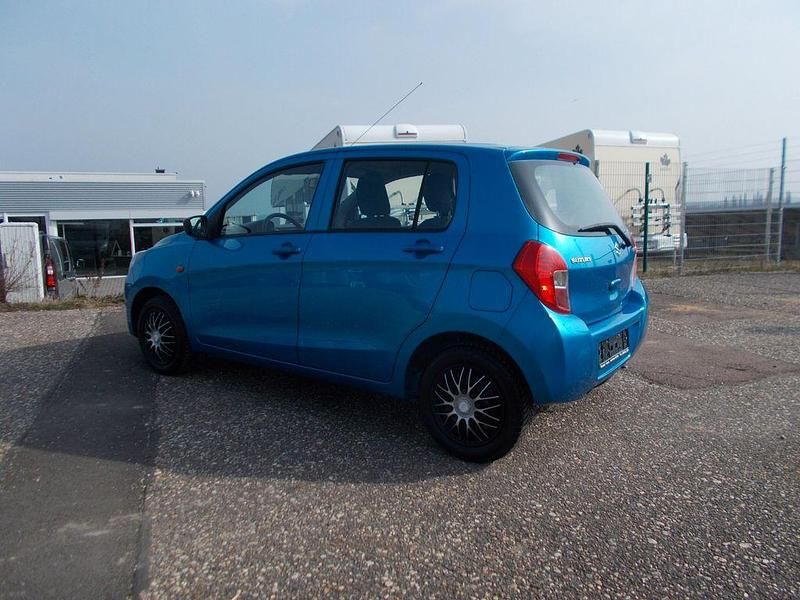 Gebraucht Suzuki Celerio Club 68 PS (50 kW) 2018 Blau Kleinwagen