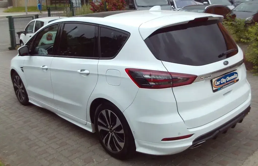 Gebraucht Ford S-MAX ST-Line 241 PS (177 kW) 2019 Weiß Van / Kleinbus