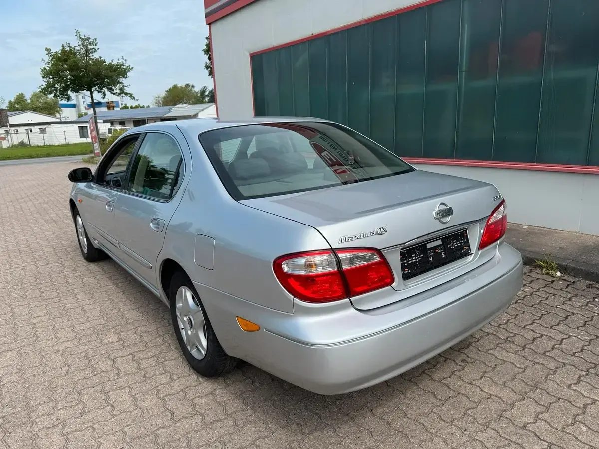 Gebraucht Nissan Maxima 200 PS (147 kW) 2001 Silber Limousine