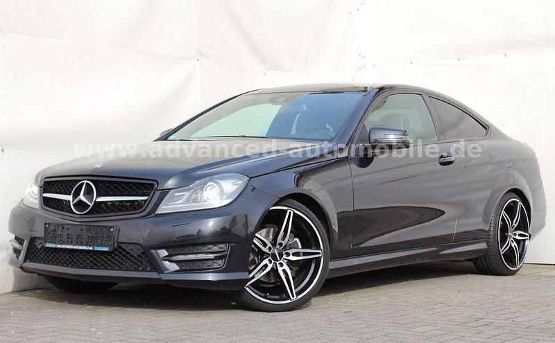 Gebraucht Mercedes C250 AMG line 204 PS (150 kW) 2013 Schwarz Coupé