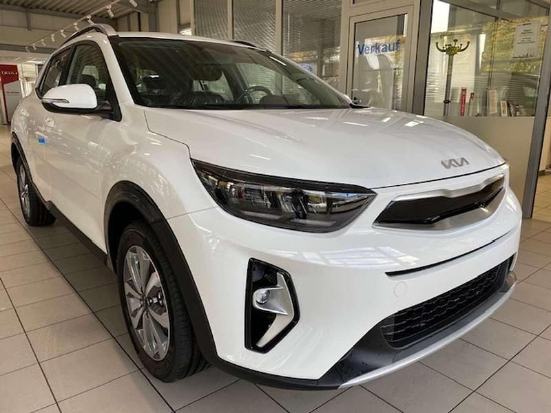 Weiß Neu 2024 Kia Stonic Vision SUV | 19.990 € (Fairer Preis) - Bild 1/4