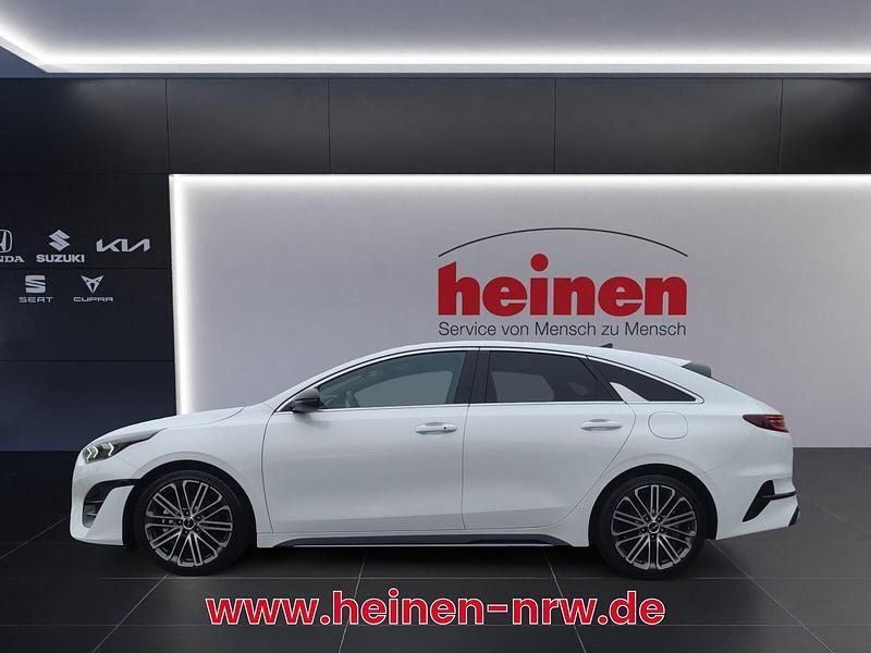 Neu Kia ProCeed GT-Line 140 PS (102 kW) 2025 Weiß Kleinwagen