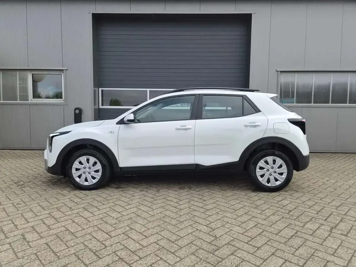 Neu Kia Stonic 101 PS (74 kW) 2026 Snow white pearl SUV