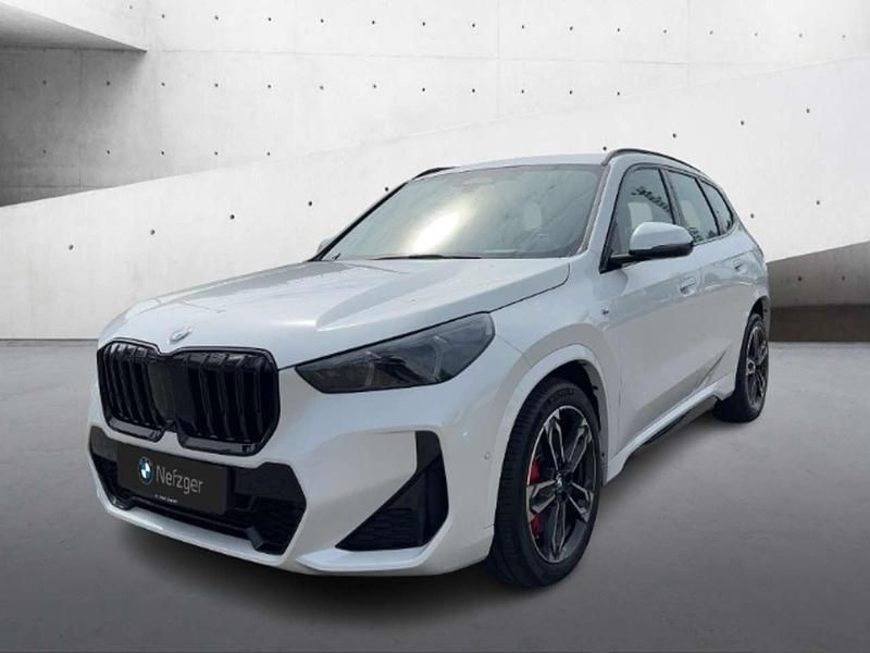 Weiss Gebraucht 2024 BMW X1 M Sport SUV | 47.900 € (Guter Preis) - Bild 1/4