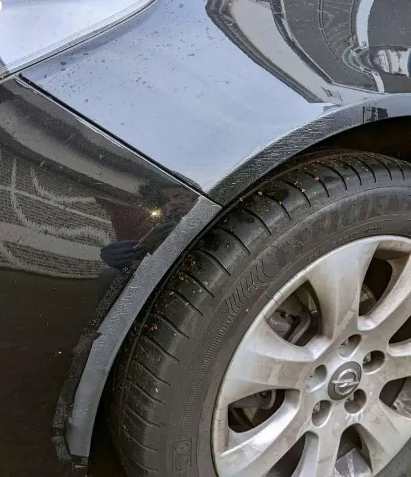 Gebraucht Opel Insignia 155 PS (114 kW) 2015 Schwarz Kombi
