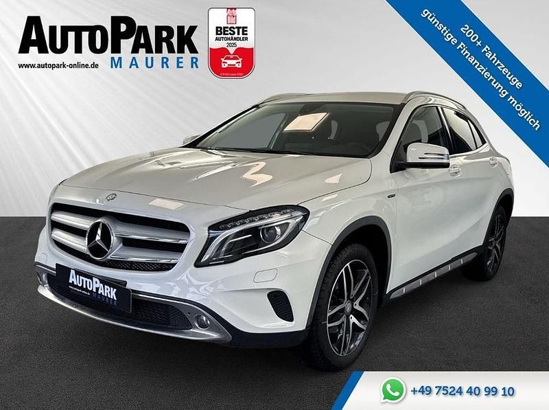 Gebraucht Mercedes GLA180 109 PS (80 kW) 2016 Weiß SUV