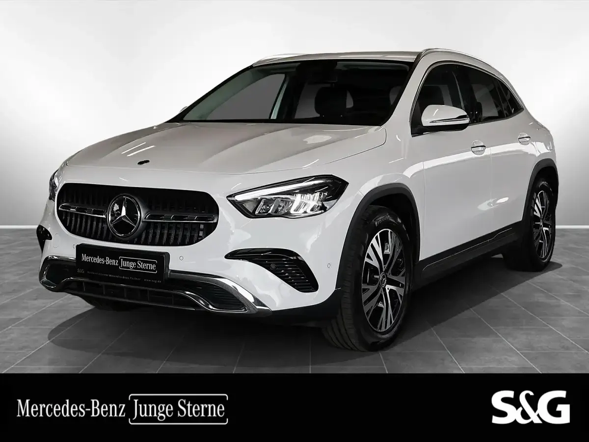Gebraucht Mercedes GLA180 116 PS (85 kW) 2025 SUV