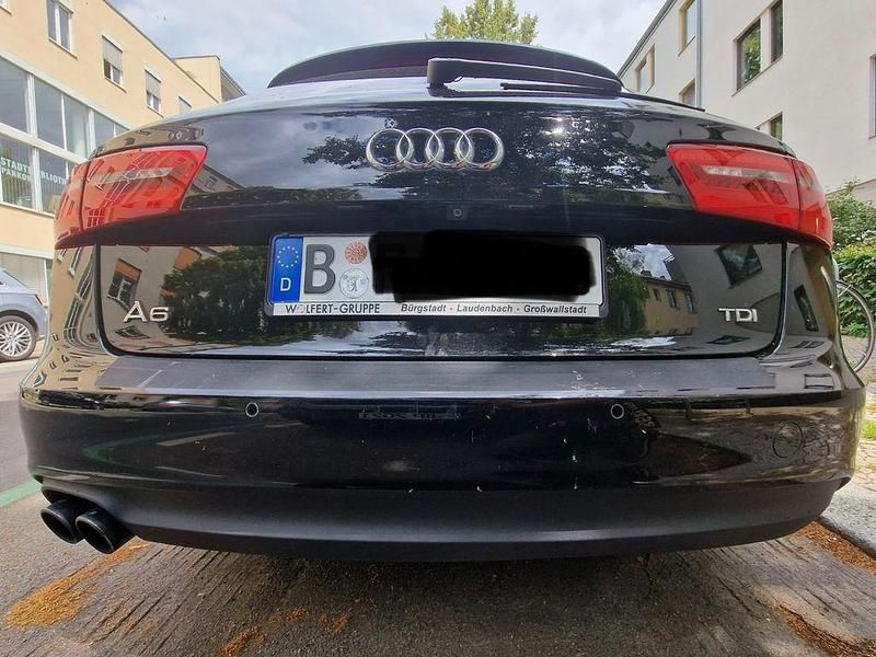 Gebraucht Audi A6 177 PS (130 kW) 2011 Schwarz Kombi