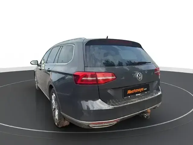 Gebraucht VW Passat Highline 239 PS (175 kW) 2015 Grau Kombi