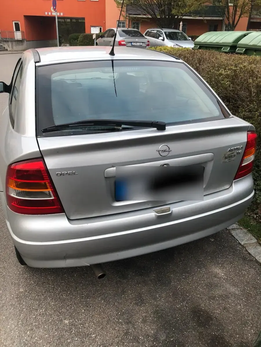 Gebraucht Opel Astra 84 PS (61 kW) 2000 Grau Coupé