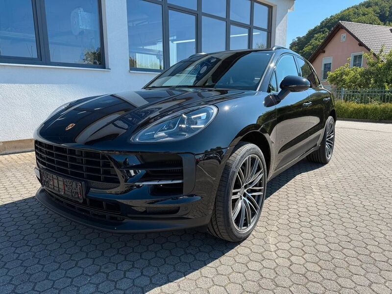 Schwarz Gebraucht 2020 Porsche Macan S SUV | 53.500 € (Fairer Preis) - Bild 1/4