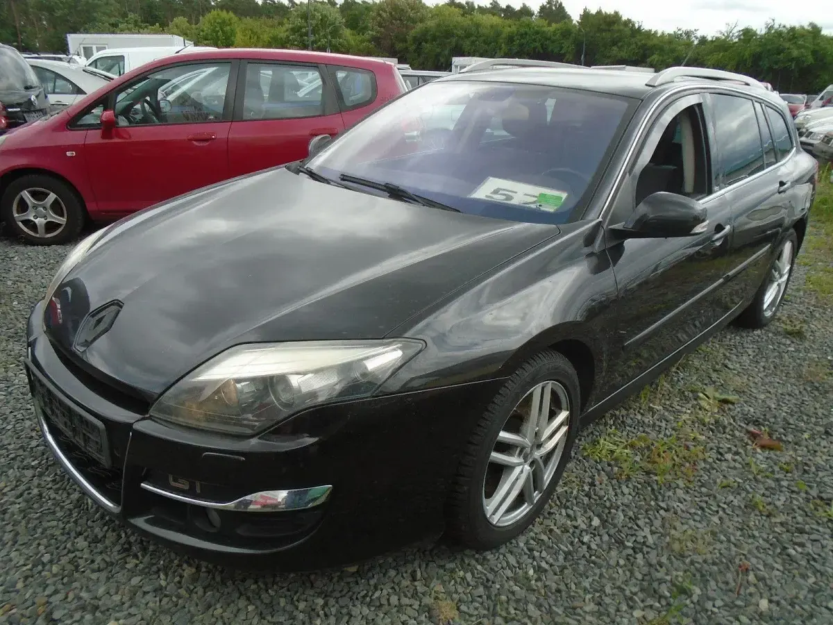 Gebraucht Renault Laguna III GT 173 PS (127 kW) 2014 Schwarz Limousine