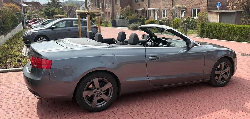 Gebraucht Audi A5 Cabriolet Performance 204 PS (150 kW) 2013 Grau Cabrio
