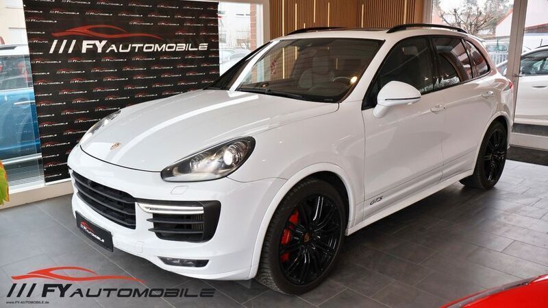 Weiß Gebraucht 2015 Porsche Cayenne GTS Sport SUV | 37.900 € (Fairer Preis) - Bild 1/4