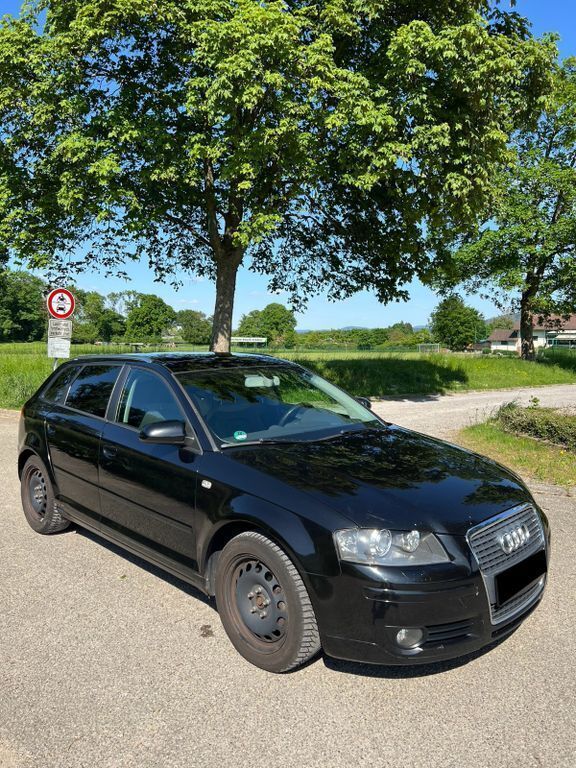 Schwarz Gebraucht 2006 Audi A3 Sportback Sport Limousine | 4.200 € (Fairer Preis) - Bild 1/4