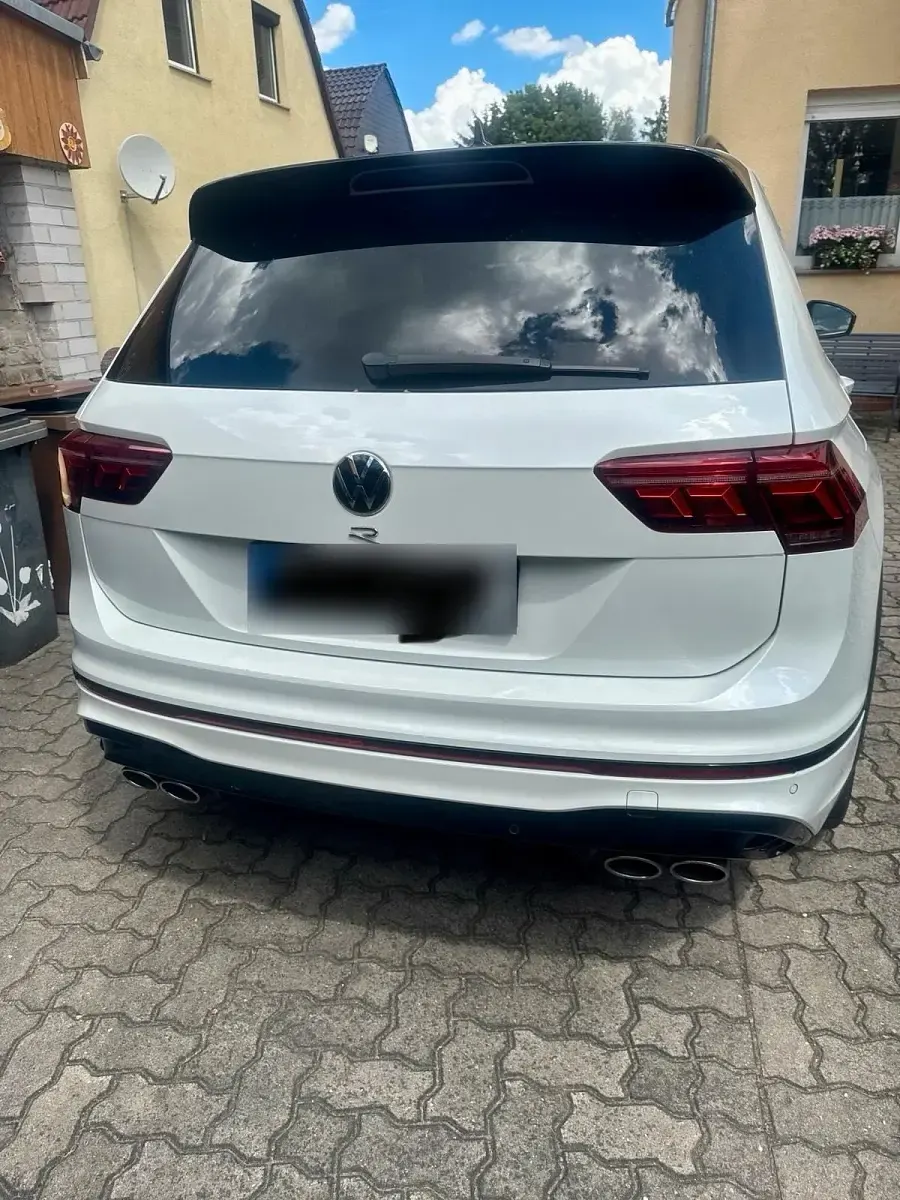 Gebraucht VW Tiguan R 320 PS (235 kW) 2022 Weiß SUV