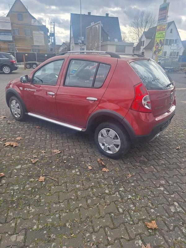 Gebraucht Dacia Sandero Stepway 87 PS (63 kW) 2011 SUV