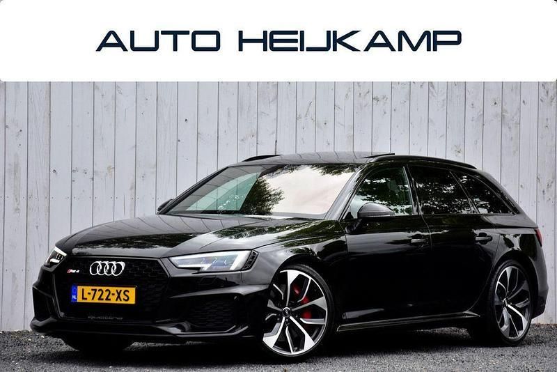 Schwarz Gebraucht 2018 Audi RS4 Performance Kombi | 52.950 € (Fairer Preis) - Bild 1/4