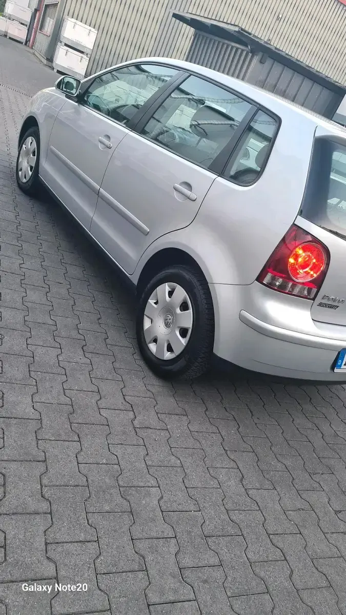 Gebraucht VW Polo 69 PS (50 kW) 2008 Silber Kleinwagen