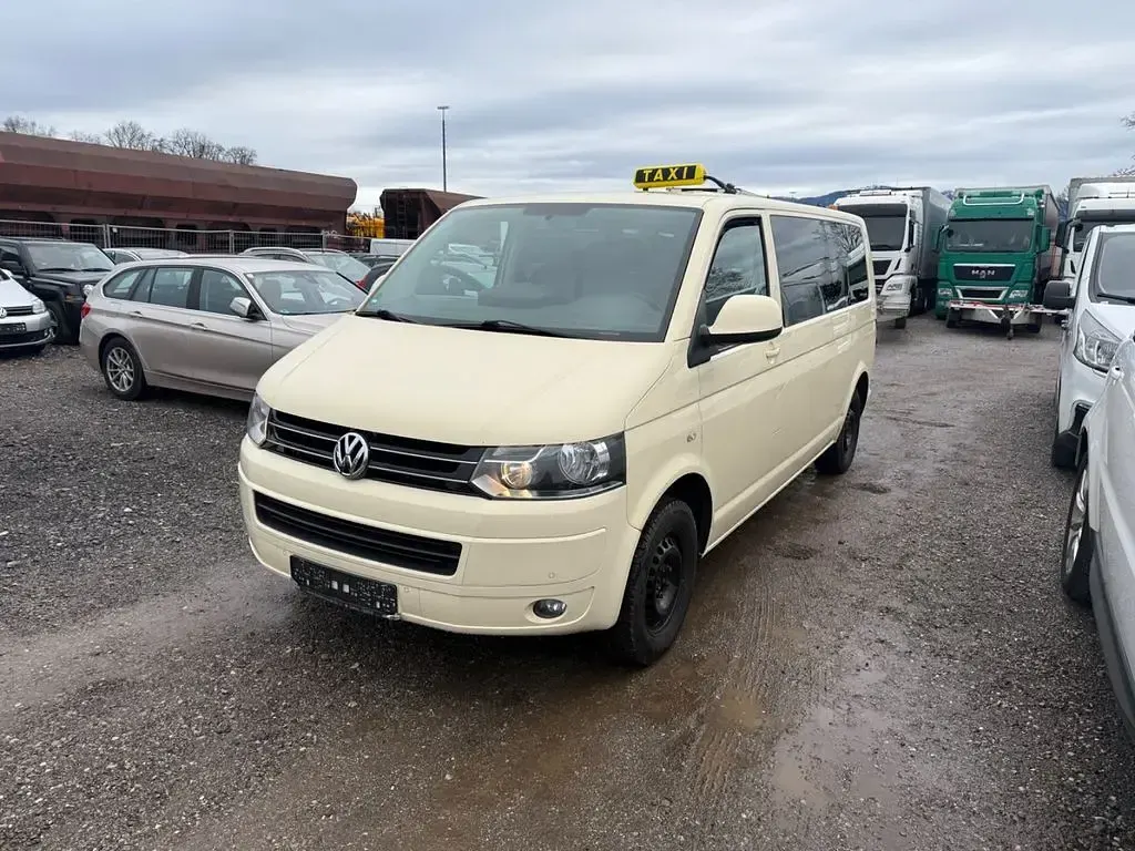 Gebraucht VW Transporter Comfortline 140 PS (102 kW) 2011 Gelb Van