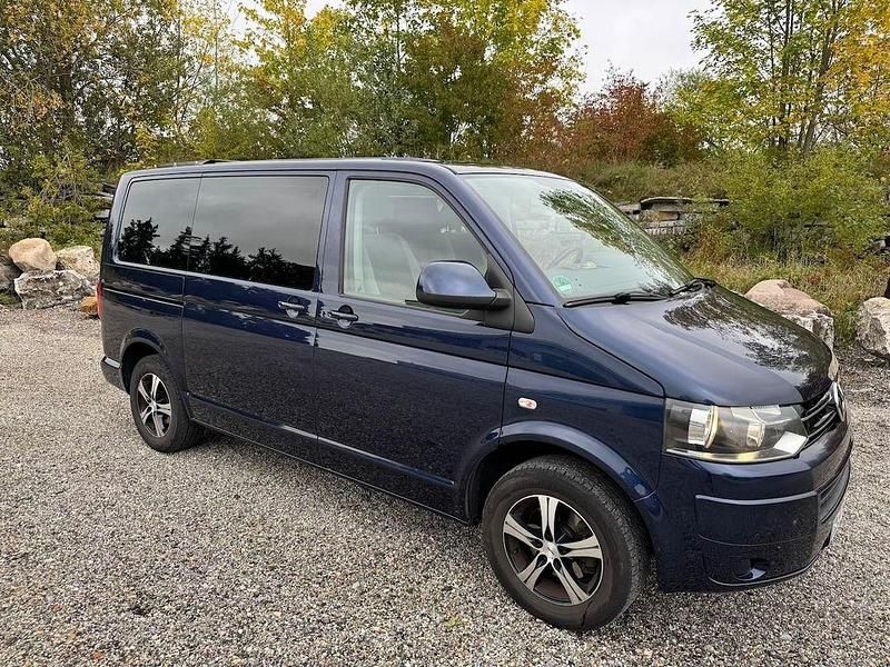 Gebraucht VW T5 140 PS (102 kW) 2011 Blau Van