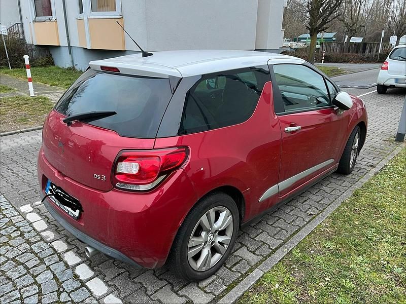 Gebraucht DS Automobiles DS3 So Chic 99 PS (72 kW) 2016 Rot Kleinwagen