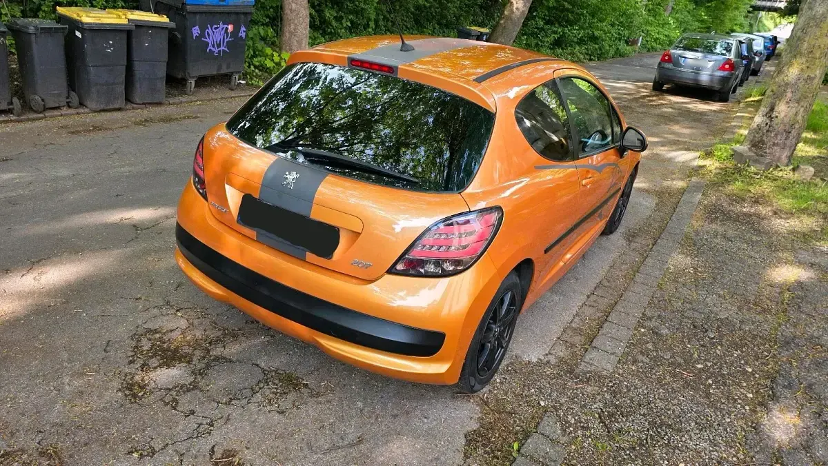 Gebraucht Peugeot 207 Urban Move 115 PS (84 kW) 2008 Orange Kleinwagen
